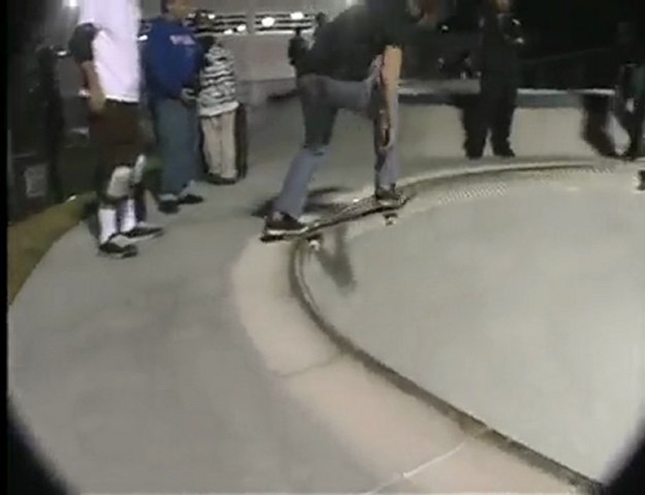 FUEL.TV's Neal Hendrix opens The HOLLYWOOD Summit Show Hall Of Fame Legends Night Pool Jam