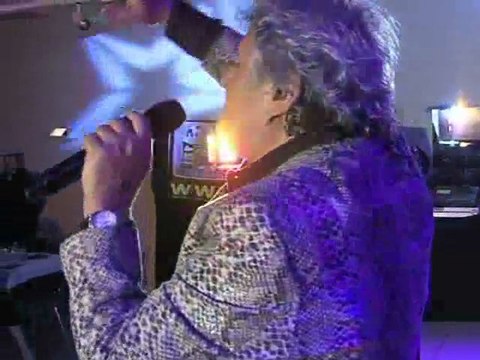 Jean Claude KLEIN, chanteur de variétés.