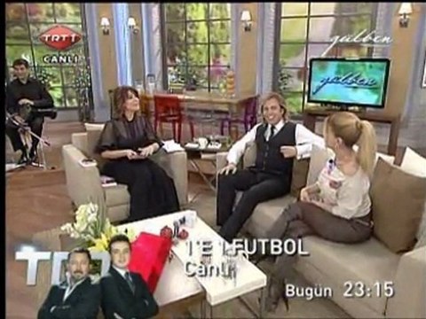 Nuray Sayarı, Gülben Ergen'e Dilek Kartı Baktı