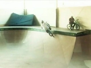 TY MORROW BMX - CRAZY WALLRIDE AT WICKED WOODS