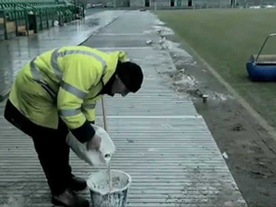 Nike Football - WRITE THE FUTURE - Rooney Groundsman