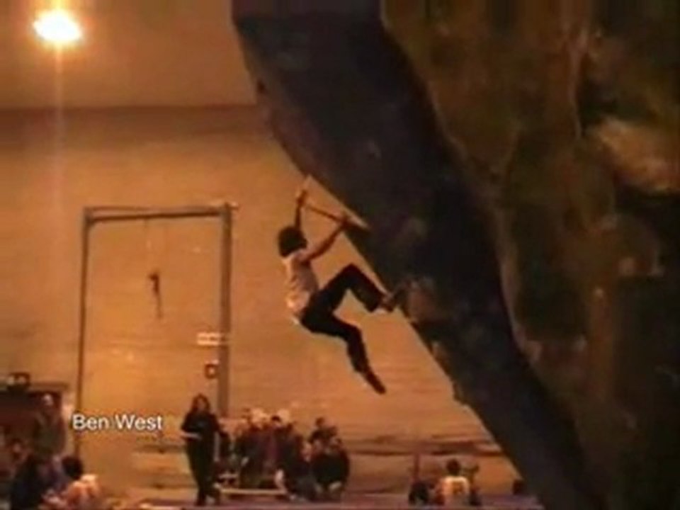 Britsh Bouldering Championships 2005 Round 2 Mens Final