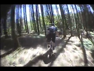 Tony Q & DanTheMan pile up on WEBS Kingdom Trails