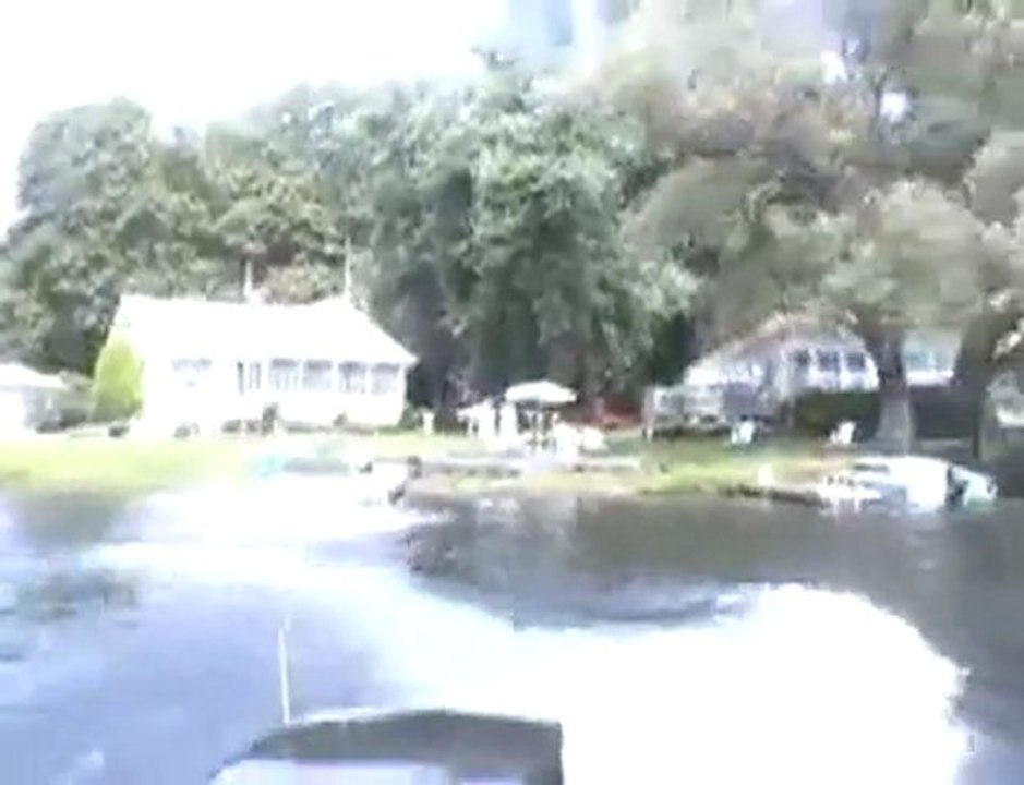 waterskiing
