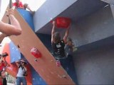 Chris Sharma bouldering - Barcelona