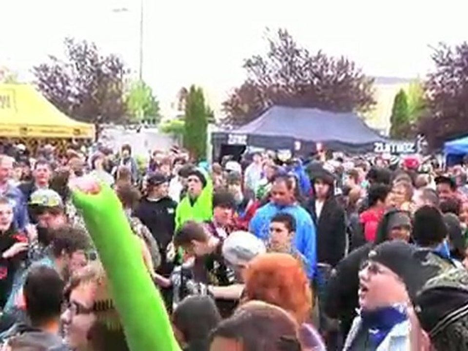 Seattle, WA Zumiez Couch Tour 2010