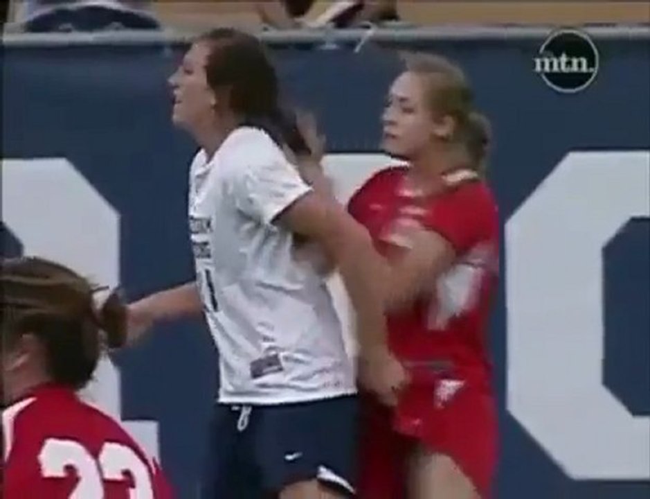 Bodies Hit The Floor - Elizabeth Lambert Vs. BY...