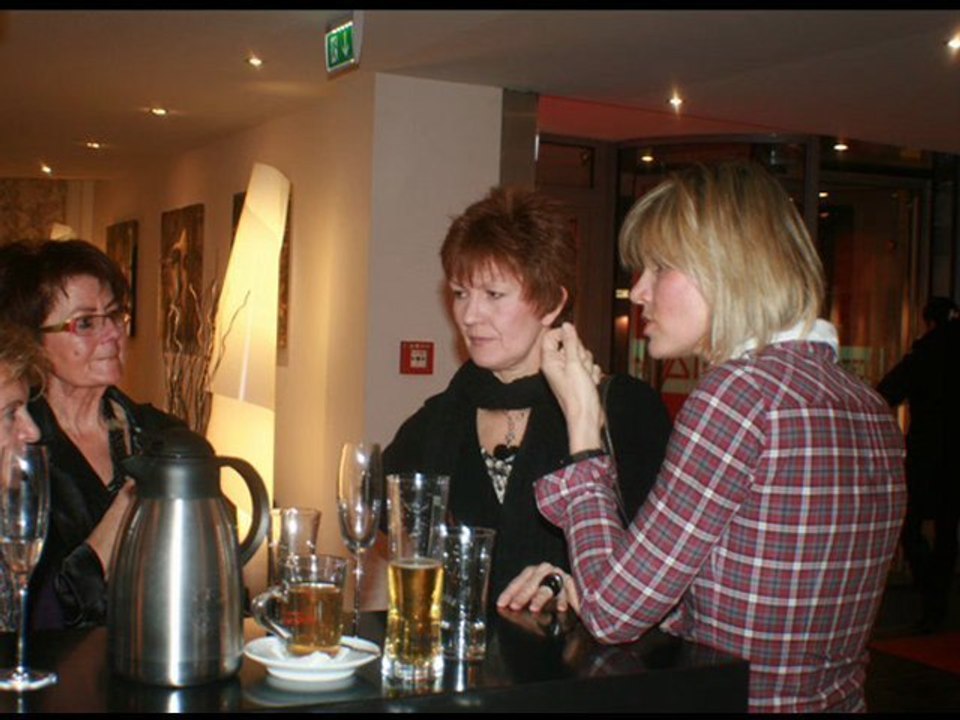 Designhotel Salzburg Amedia Vernissage am 10.02.11