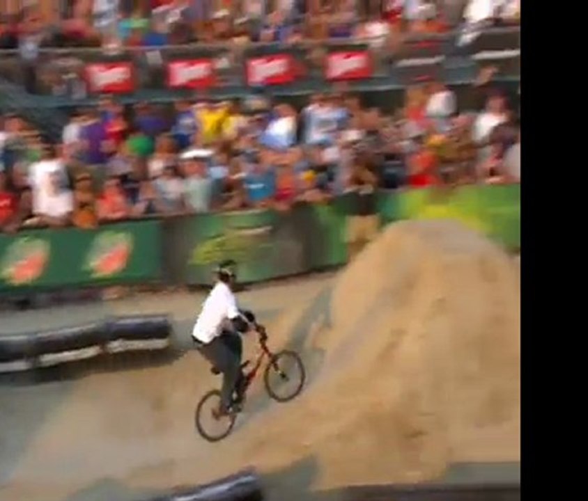 Ryan Nyquist hitting some dirt jumps - Nike 6.0 BMX