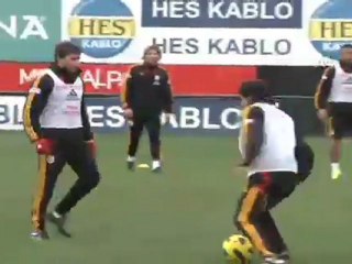 GALATASARAY'DA HEDEF 3 PUAN