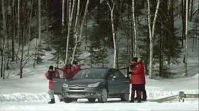 Citroën C4 : Ice Skater