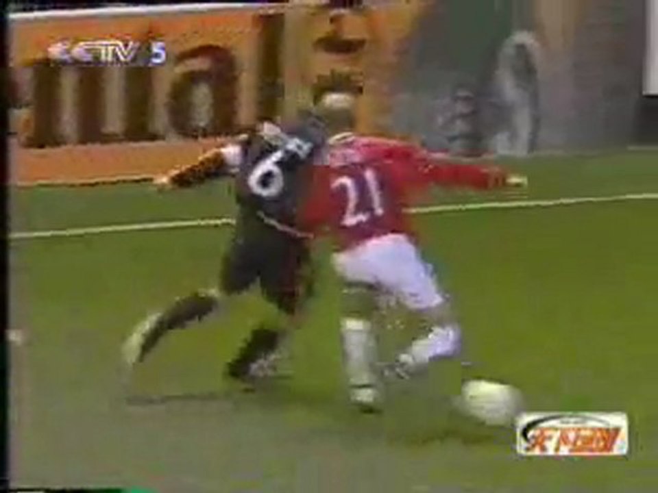 TOP 10 SOCCER TRICKS!