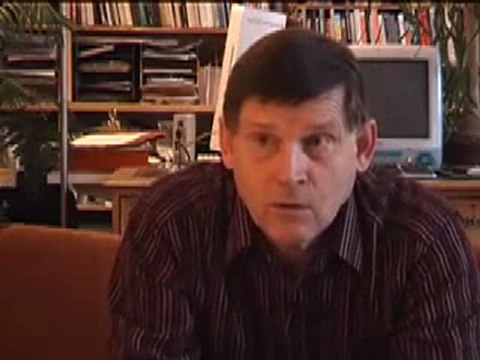 Michel Collon Kouchner, le vrai et le faux partie 1