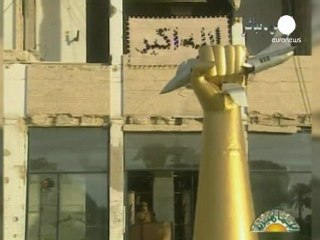 Demostración de fuerza de Gadafi en las calles de Trípoli