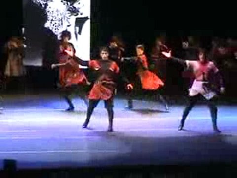 adige kafkas gösterisi