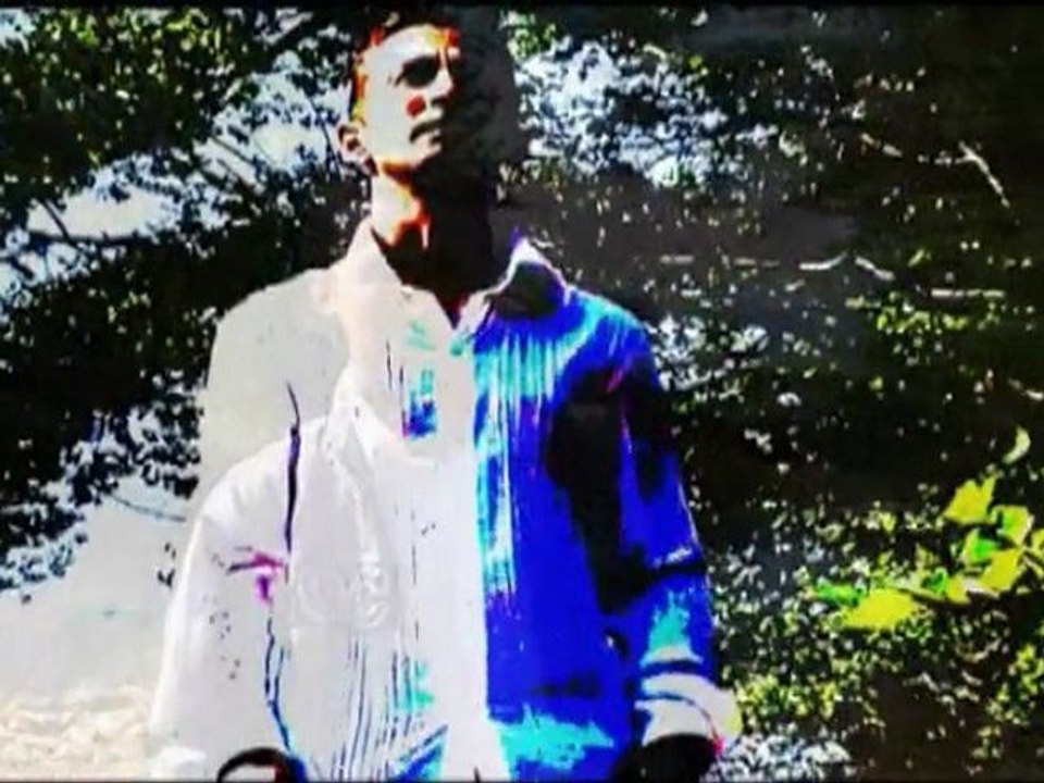 TITI   CHANTE    LE  SUD