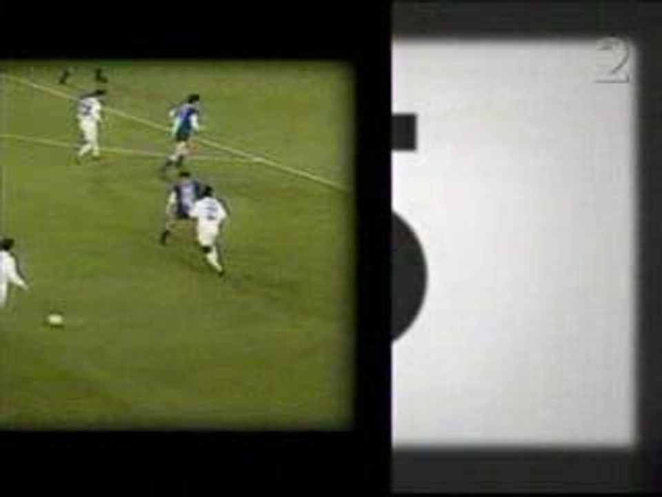 Soccer Football--Funny Goals '10