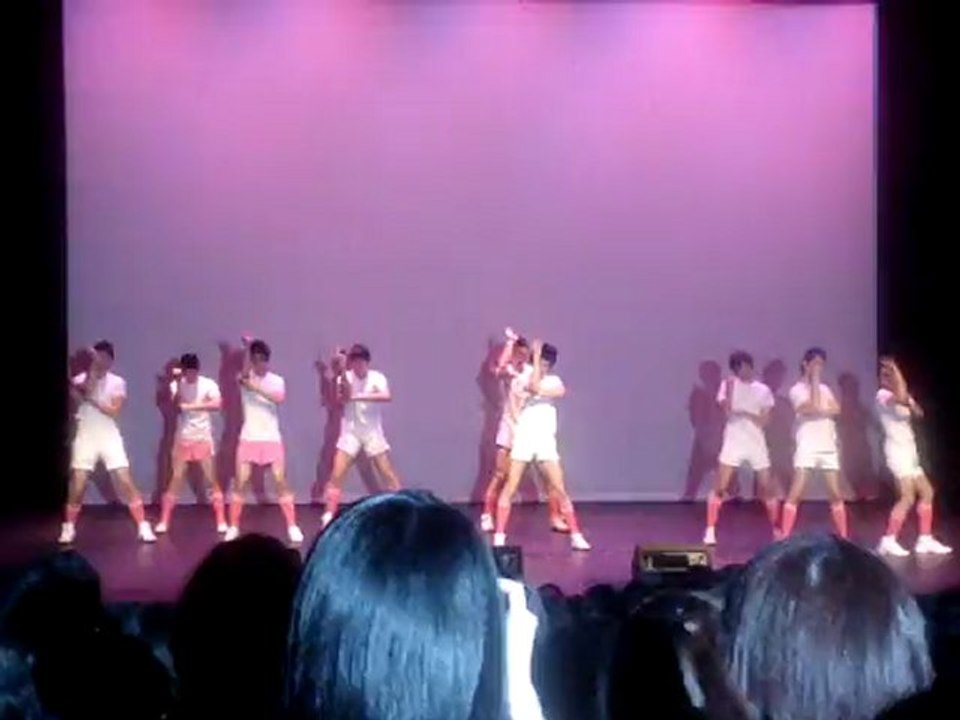 East2West : Destination Korea SNSD - Oh!
