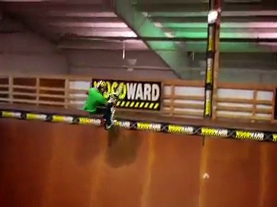 Levi.com/BMX 2009 Clip of the Week 29 "TEAM MIX 2009"