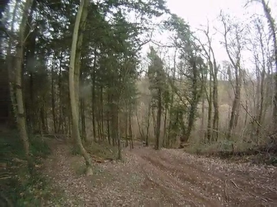 Jérome à perine parti tombe