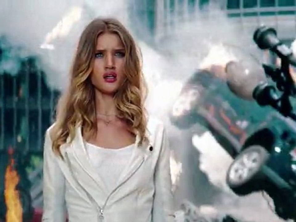 TRANSFORMERS 3 - spot