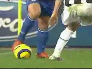 More Ronaldo skilling on the pitch