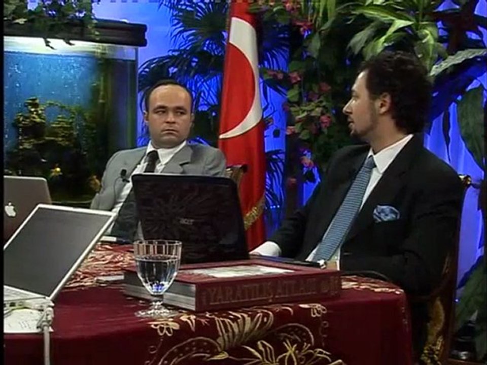 Hayat Fonksiyonlarını Durdurup Yeniden Canlanan Kurbağa [HQ]