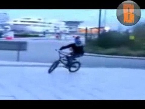 Bmx Street Style. Vid 3 - Crazy street flow