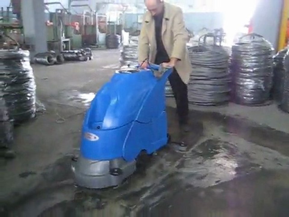 Kartek Makina - Zemin Temizleme Makinası