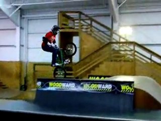 LevisBMX.com Clip of the Week 6 "Jamie Bestwick Nohanders"