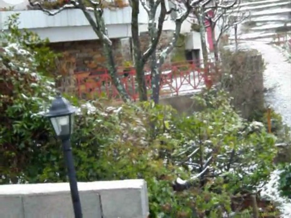 VÍDEO DE FOTOS DE LORIGA EM DIA DE NEVE