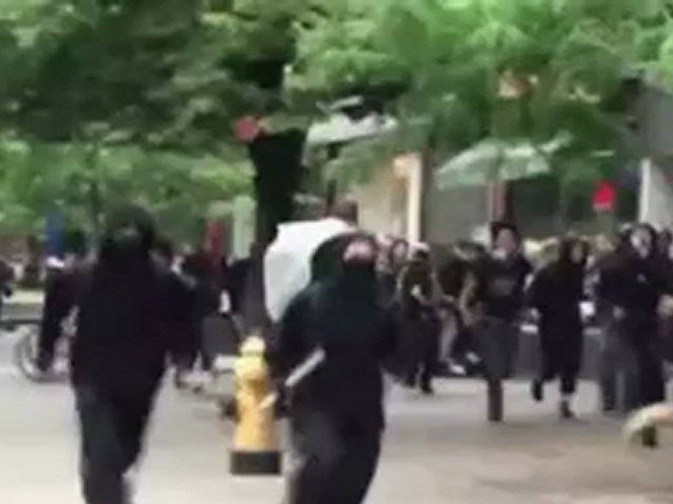 Iran revolution protesters police Constant Movement
