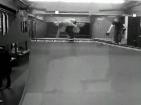 CHRISTIAN HOSOI- Hosoi Skates Warm-Ups #2