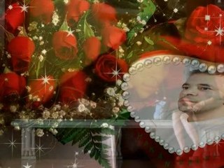 hakanO kadar güzelsin ki yüzüne bakamıyorum. Titriyor elleri