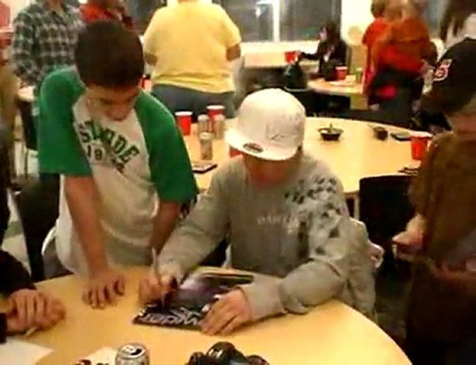 Simon Dumont Visits Target House