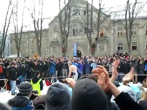 Le record du plus haut saut dans une piscine