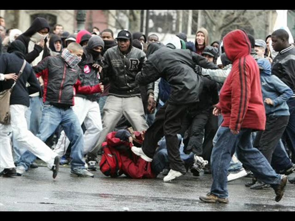 Part.1 Histoire ya ba Kuluna congolais ekomi na suka, bakoba