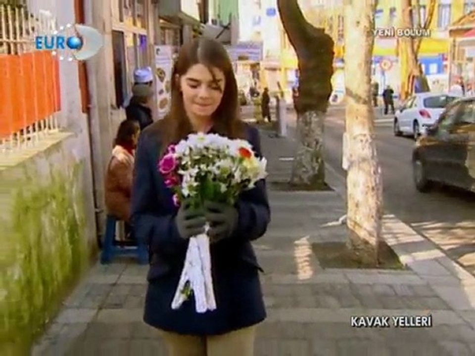 Güven Aslıya Süpriz Yapıyor Aslı Efe Yaptı Sanıyor