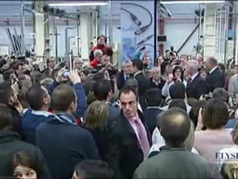 N. Sarkozy visite l'usine Axon'Cable à Montmirail