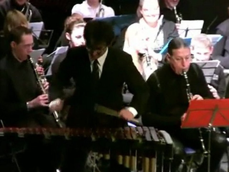 Erinnerung an Zirkus Renz, souvenir du cirque RENZ Pour xylophone solo et harmonie