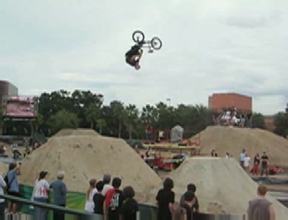 Slomo: Cam White Barspin Backflip to Tailwhip