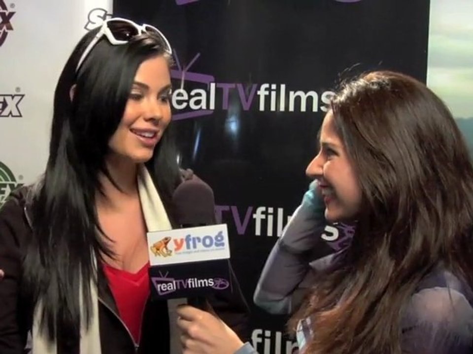 Jayde Nicole, Holly's World , E Channel, RealTVfilms