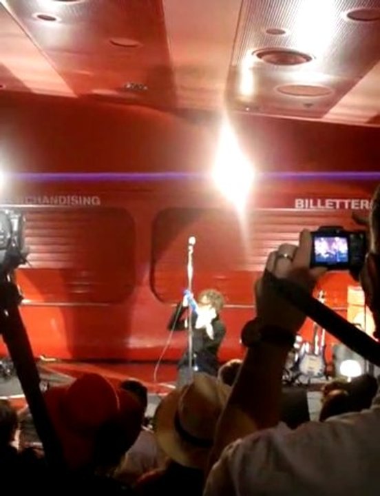 Le vélo  -Eddy (la) Gooyatsh - Autre canal -Nancy -15.02.11