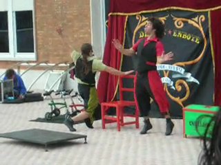 HOTZGAILUA en HOPLA ZIRKUS ( 5 )