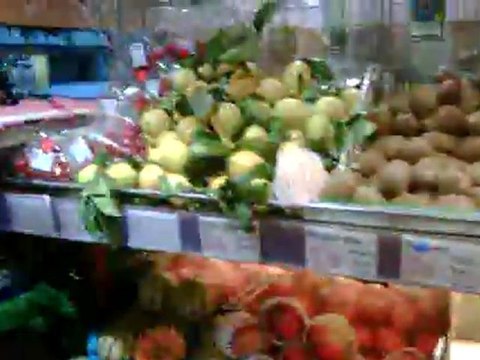 FRUITS ET LEGUMES 96 AVE DE LA REPUBLIQUE 92120 MONTROUGE