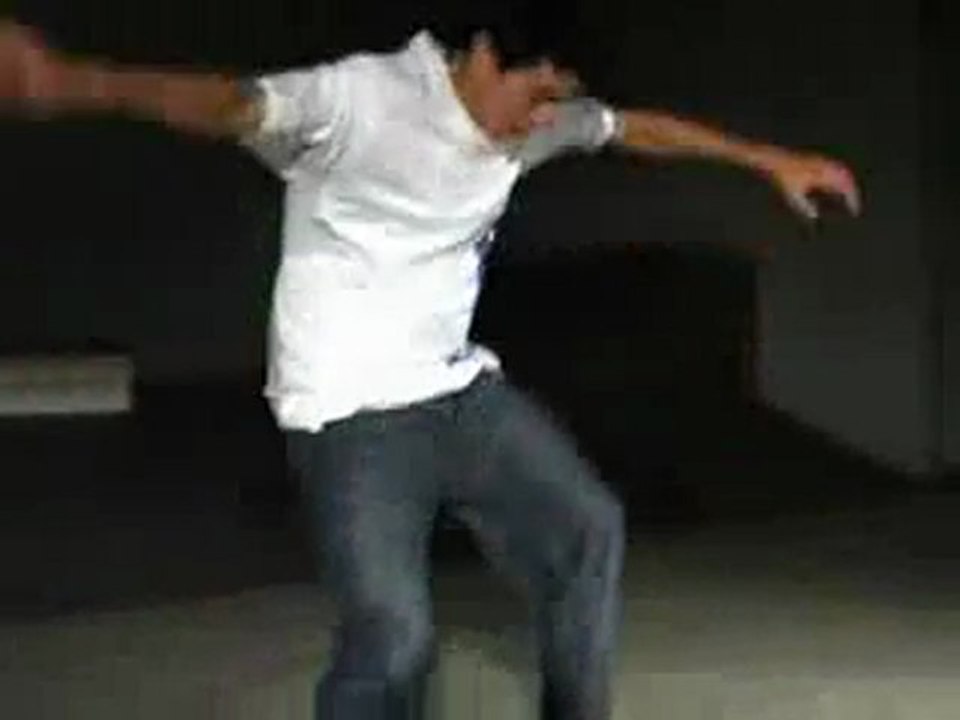 Heelflip Shuvits - The Berrics Trickpedia