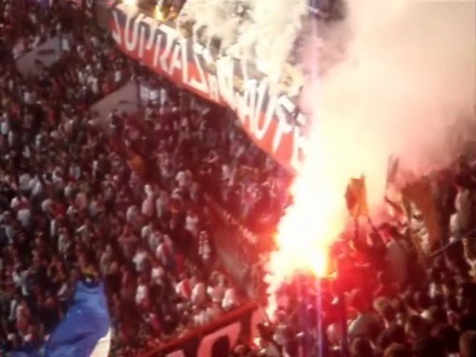 PSG: Supras - Virage Auteuil 19 & presque 20Piges de ferveur