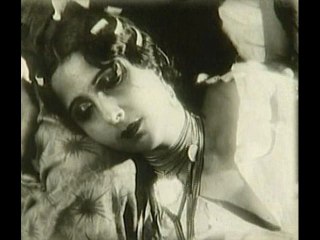 MARIANA ALVES CANTA «ARRAIAL DE SANTO ANTÓNIO»