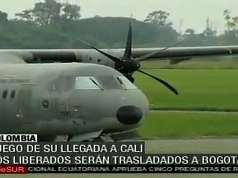 A la espera de regreso de misión con dos retenidos que serían liberados