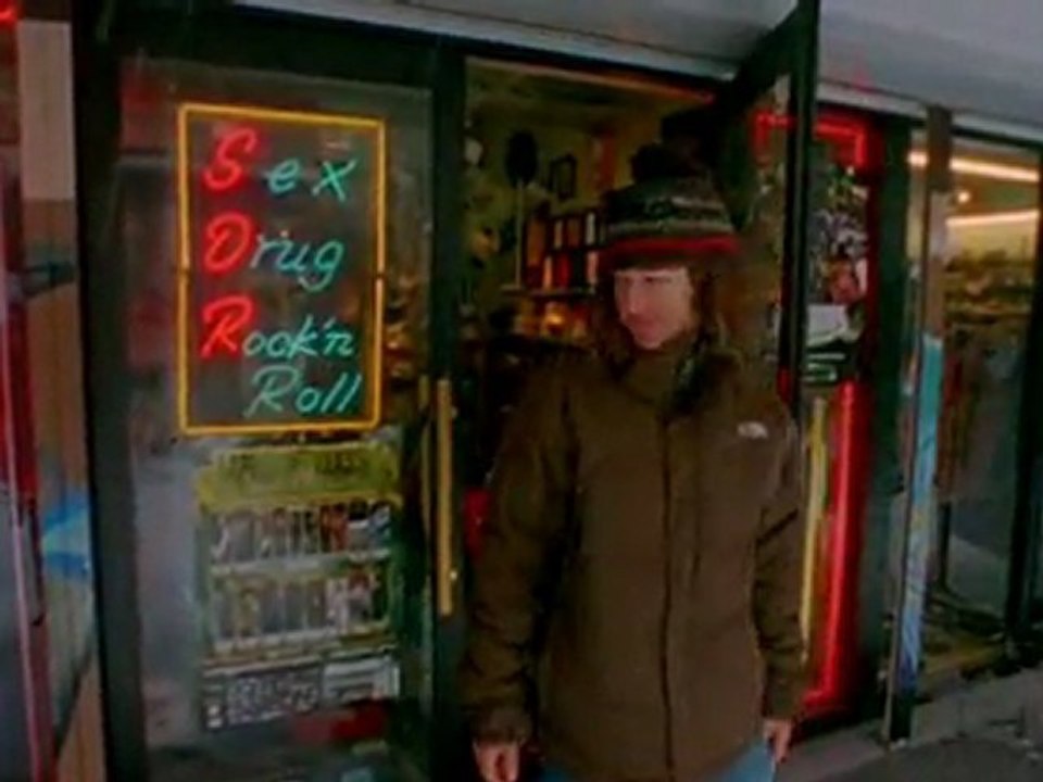 Ski Clip: Sage Skiing Pow in Japan